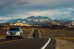 Navigating Mountain Roads: Emergency Roadside Tips for Western Travelers