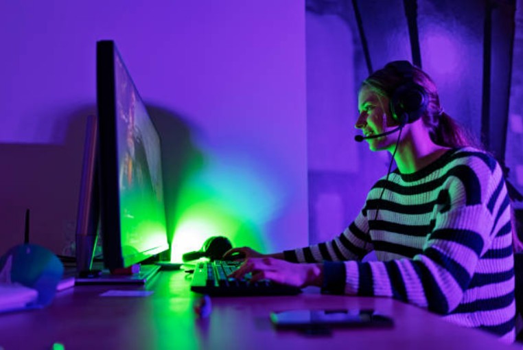 Types Of Online Games And What Makes Each One Different